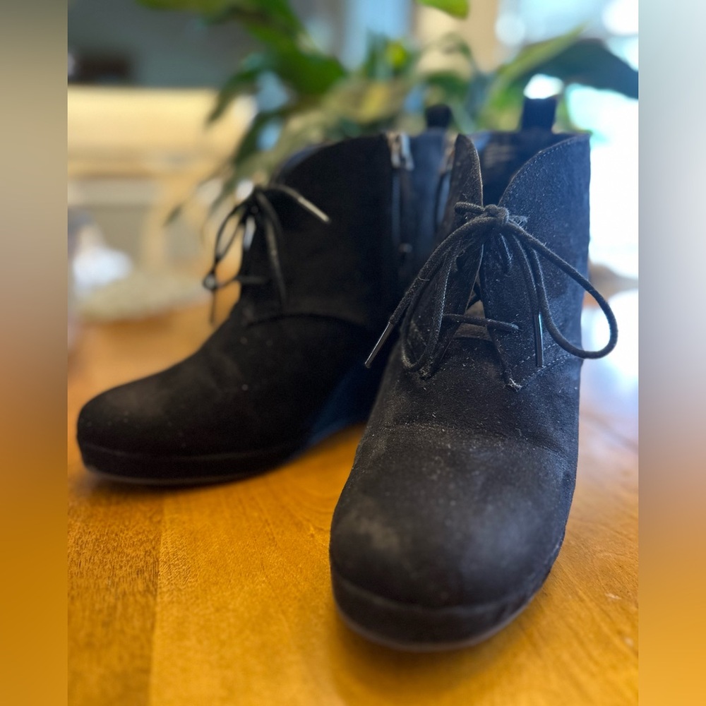 Dolce Vita wedge booties